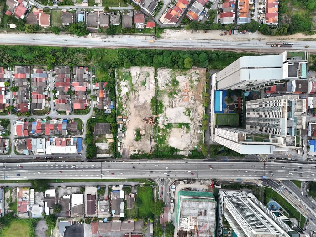 M Aurora land parcel bracketed by highway and KTM rail corridor, aerial top-down view, Old Klang Road