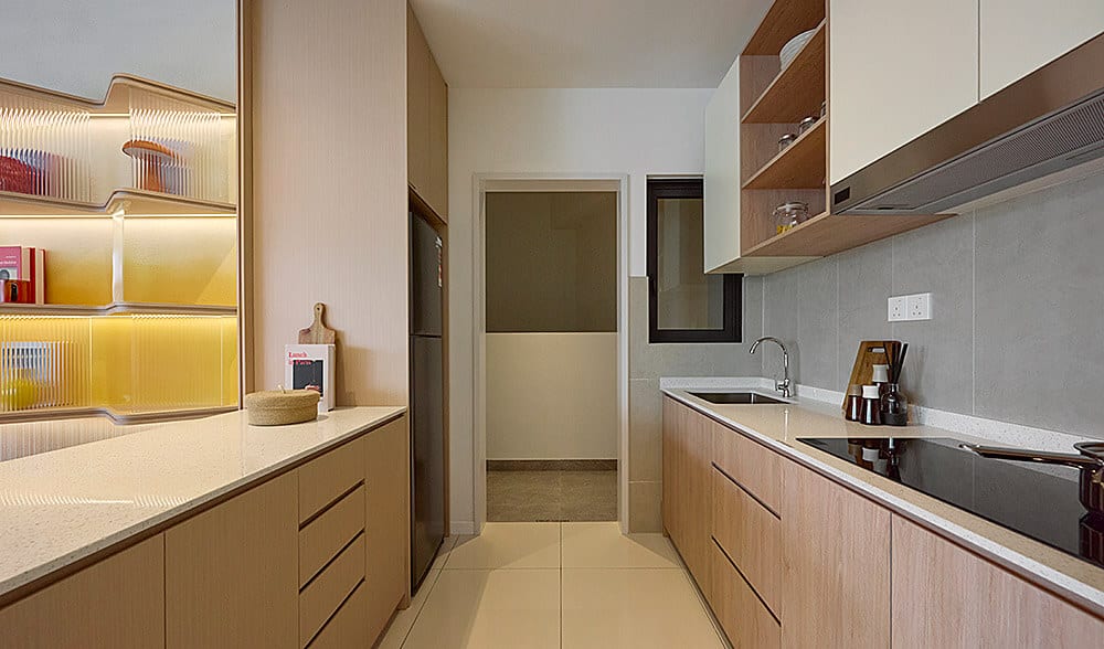 M Aurora Type C show unit kitchen, 858 sqft, Old Klang Road