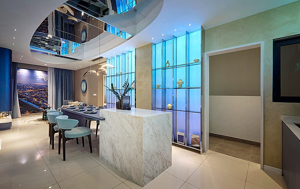 M Aurora Type E show unit dining area, alternate angle, 1019 sqft, Old Klang Road